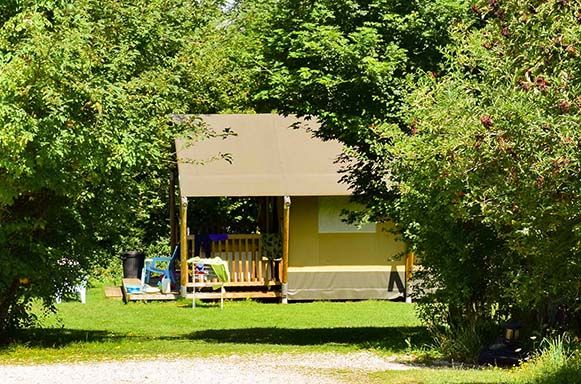 Glamping in een safaritent in Frankrijk